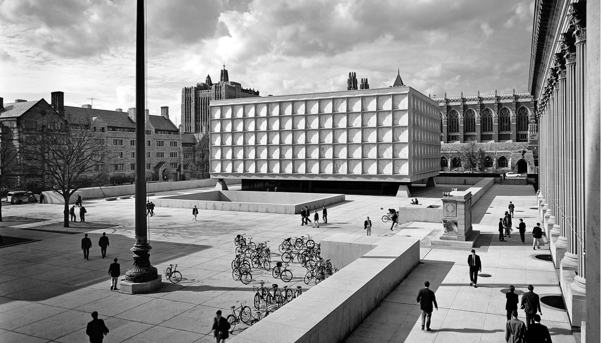 Photograph of the Beinecke building and plaza. Beinecke Rare Book & Manuscript Library, circa 1965. Beinecke Rare Book and Manuscript Library Skidmore, Owings, & Merrill. Images by Ezra Stoller of Esto Photographics.
