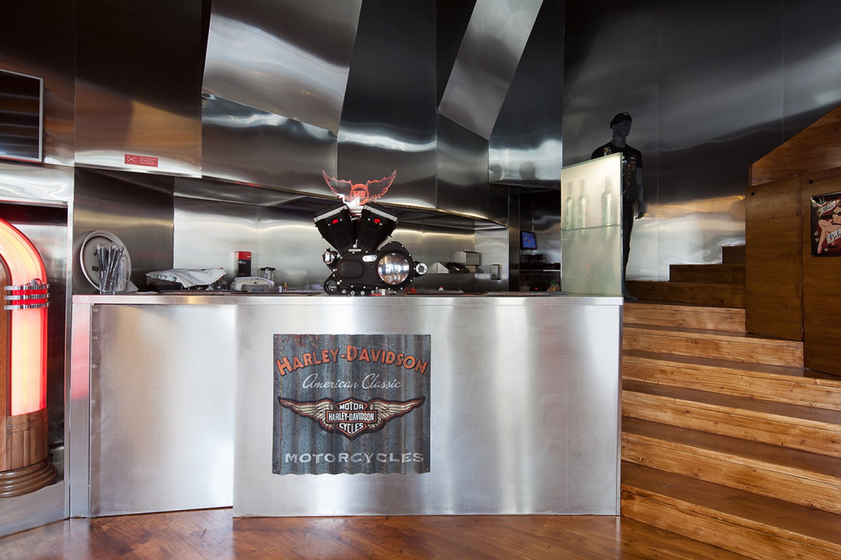 Diseño de interior para los amantes de Harley Davidson Sobre