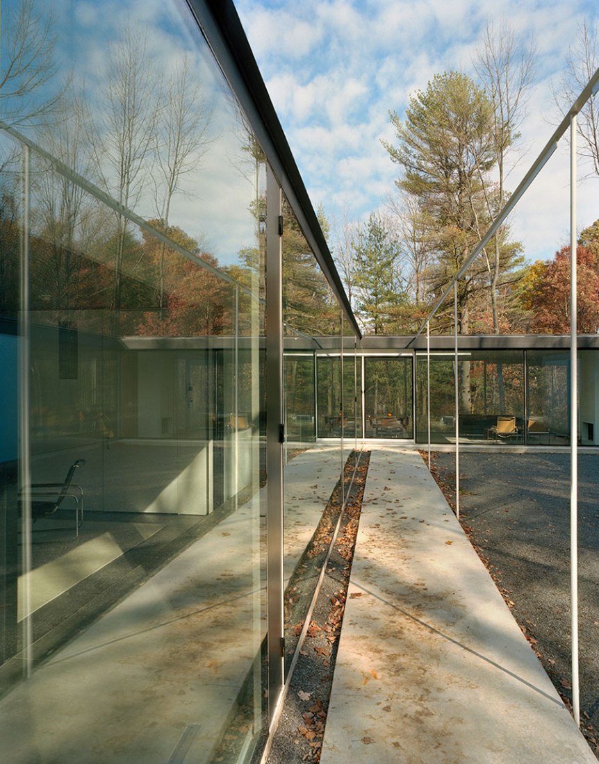 Binocular House by Michael Bell Architect The Strength of