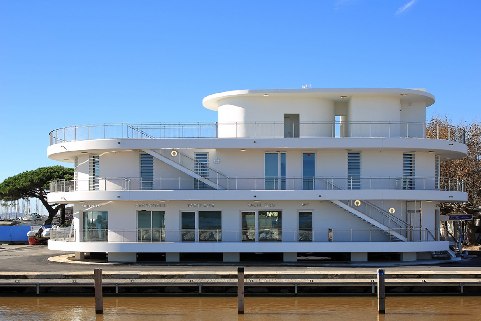Harbour Master’s Office by PietriArchitectes The Strength of