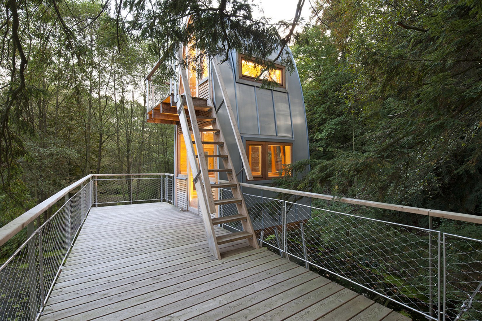 Treehouse Solling by Baumraum | The Strength of Architecture | From 1998