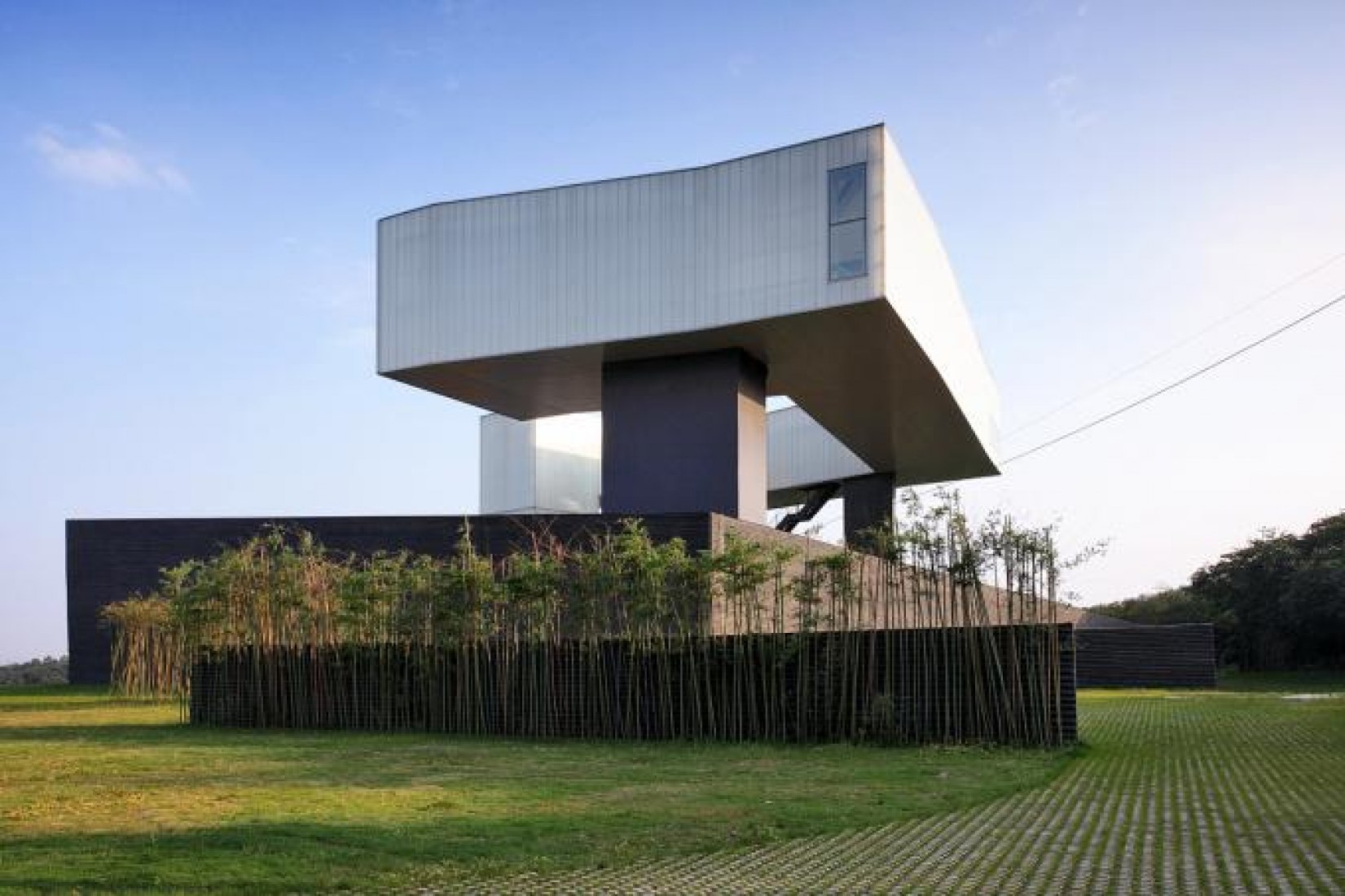 Nanjing Sifang Art Museum by Steven Holl. Photography © Sifang Art Museum