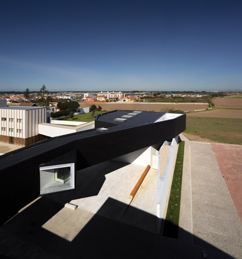 Ílhavo Maritime Museum Extension by ARX Portugal. Photography © FG+SG – Fernando Guerra.
