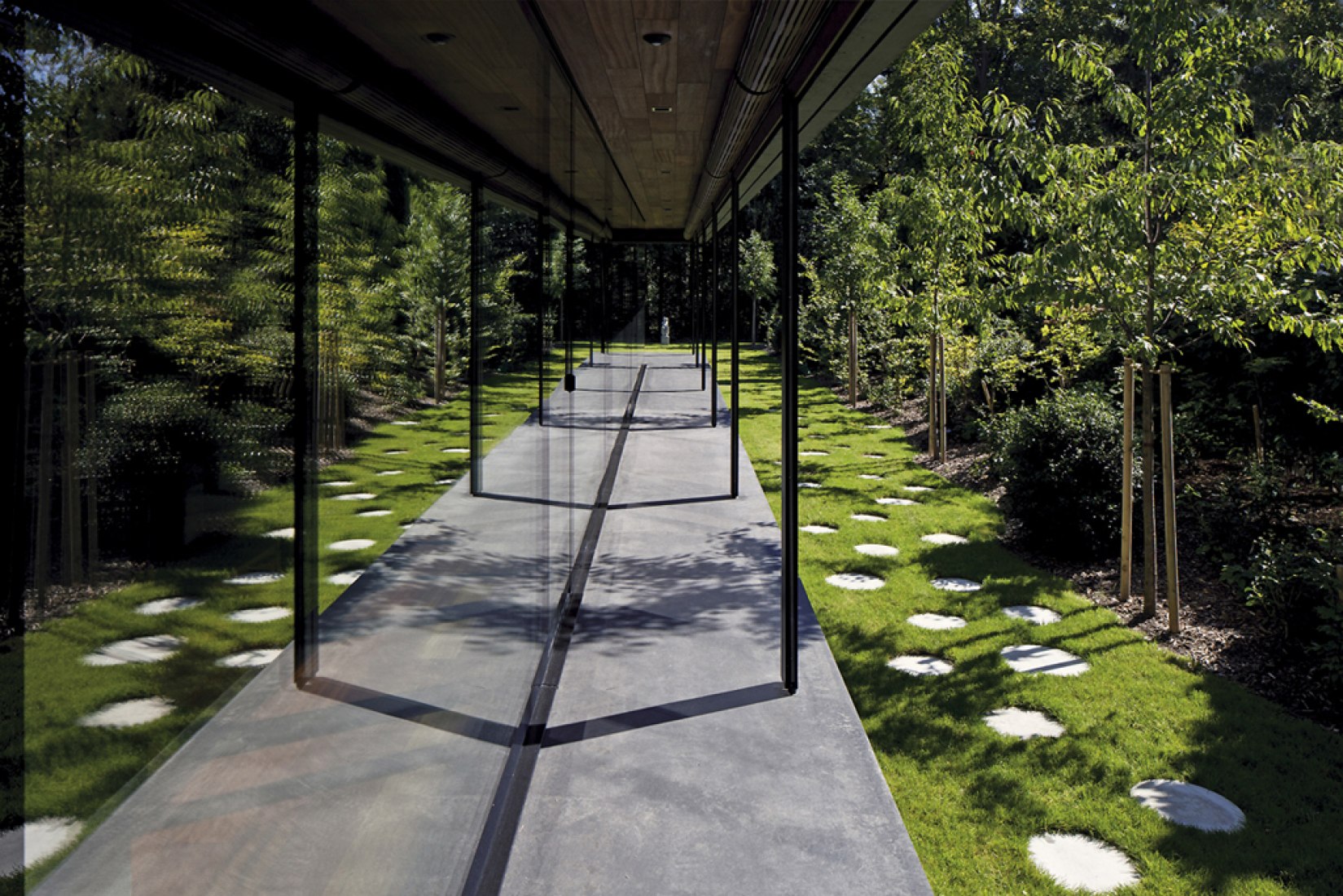 2010-2011.Twin Houses Kastanienbaum, Lucerne. Switzerland. By Thomas Lussi.