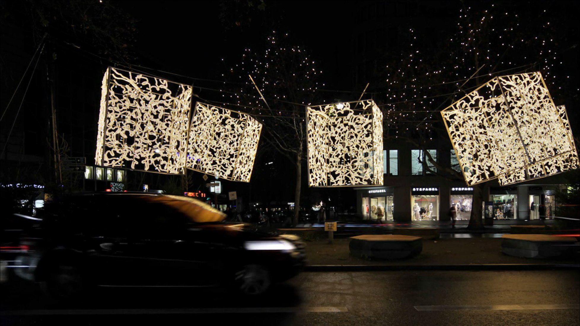 Video screenshot. Berlin Christmas lights 2013 by Brut Deluxe. Video by ImagenSubliminal.