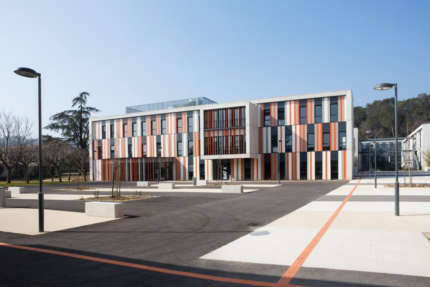 New Building At Albert Einstein High School By Nbj Architectes The Strength Of Architecture From 1998