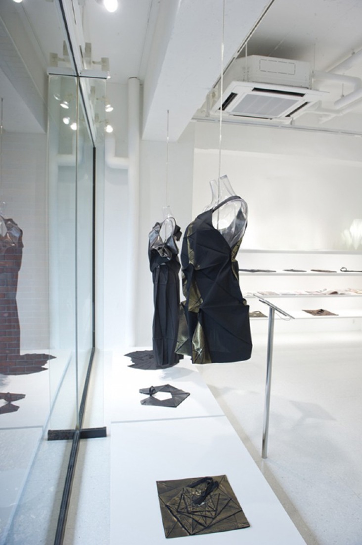 132 5. ISSEY MIYAKE” by Tokujin Yoshioka Inc | METALOCUS