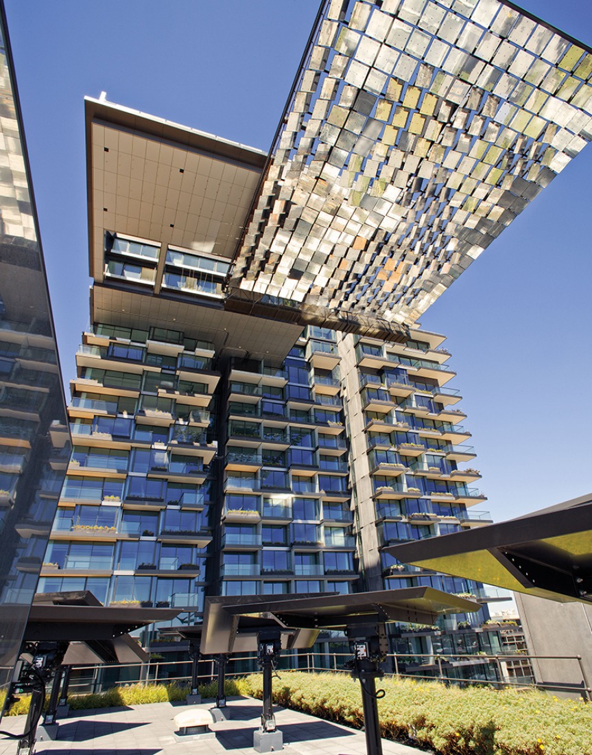 Best Sustainable Development of the Year & Overall Winner Ateliers Jean Nouvel and PTW Architects, One Central Park, Sydney, Australia.Image courtesy of LEAF Awards.