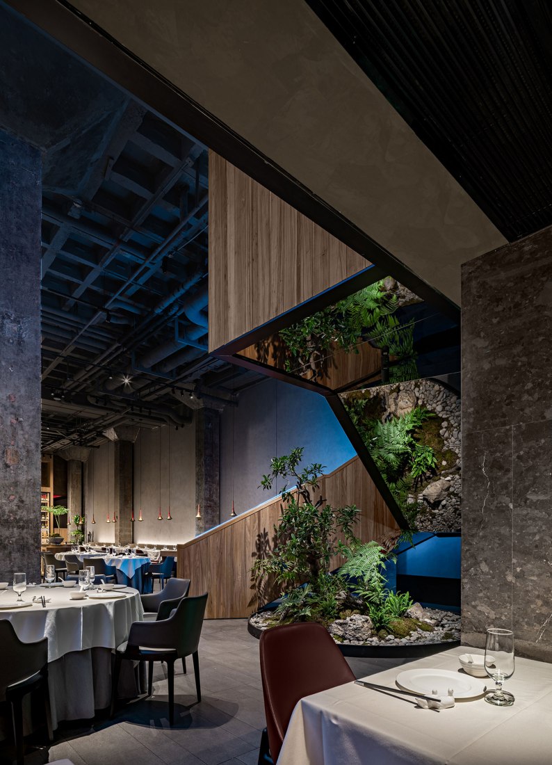 Siji Minfu Restaurant por Beijing IN.X DESIGN. Fotografía por Zheng Yan.