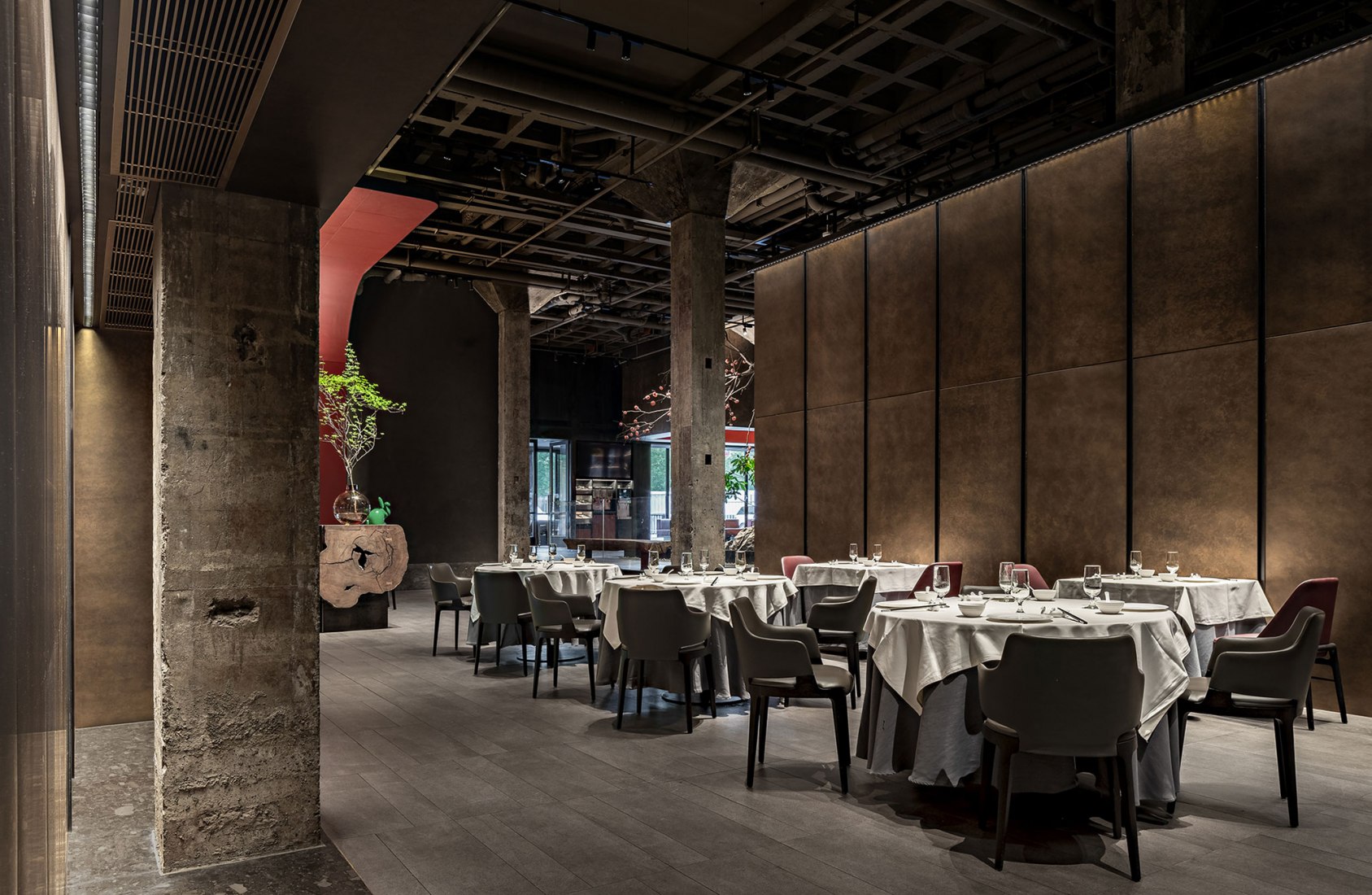Siji Minfu Restaurant por Beijing IN.X DESIGN. Fotografía por Zheng Yan.