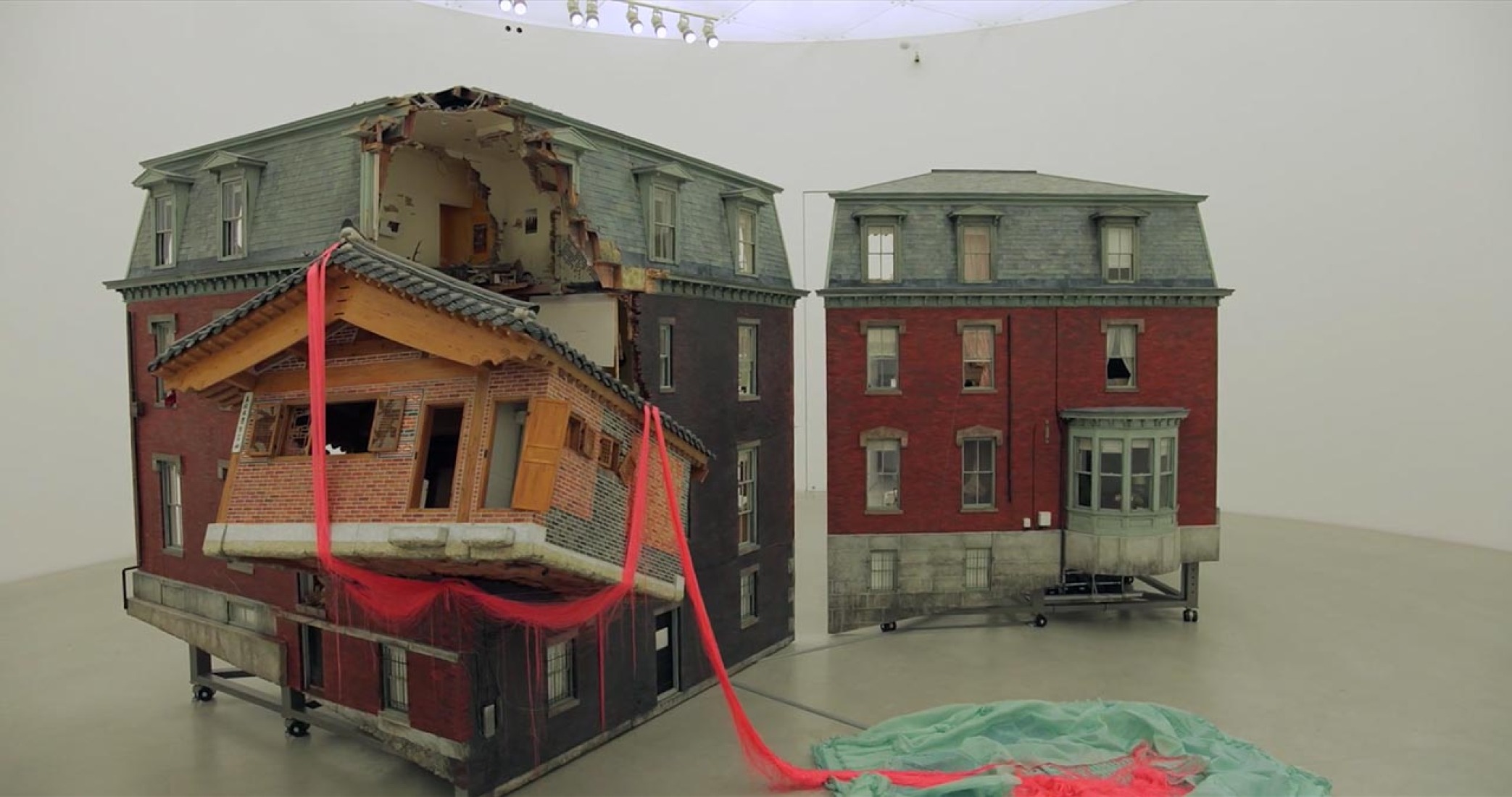 Do Ho Suh：Perfect  Do Ho Suh: Perfect Home - 21st Century Museum of