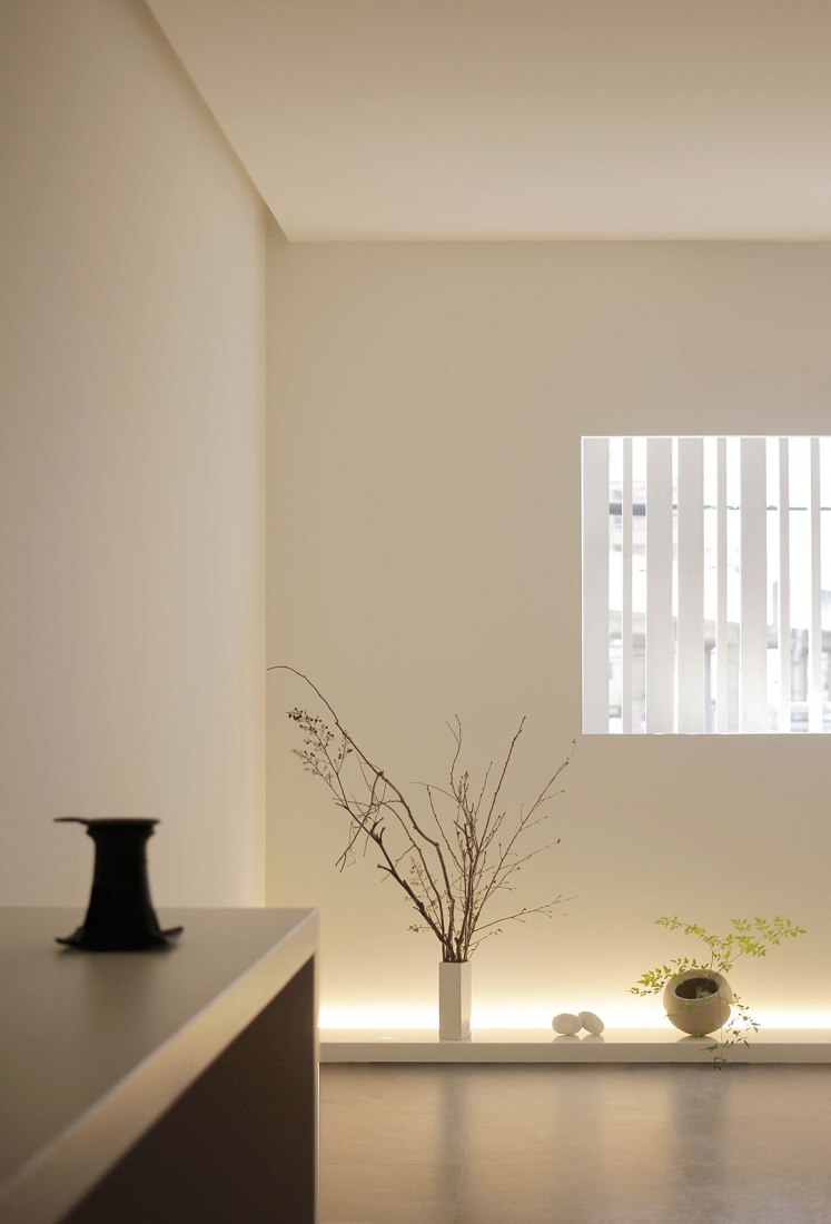 Vista interior. Casa N STRIPS por Jun Murata. Fotografía © Jun Murata.