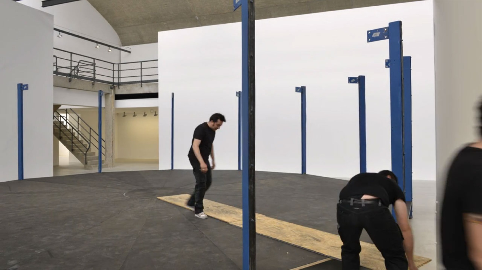Video screenshot. Total filling station by Jean Prouvé. 