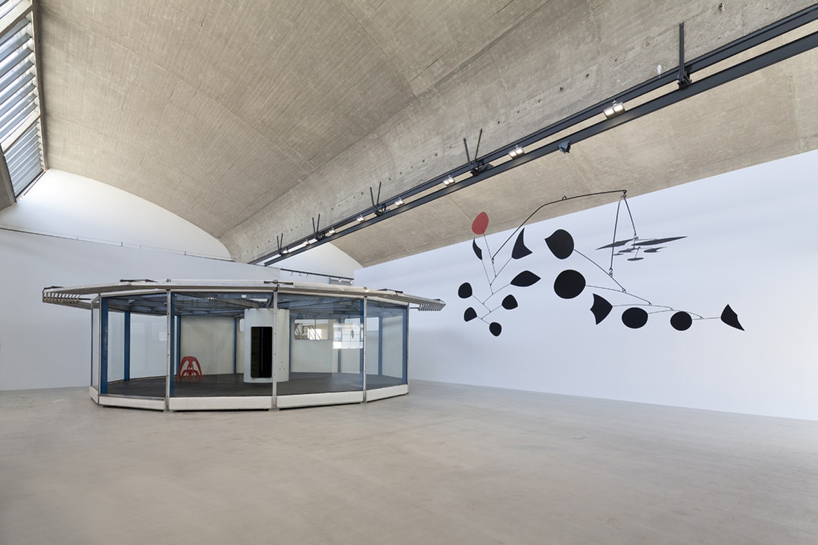 Total filling station by Jean Prouvé. Image courtesy of Patrick Seguin Gallery.