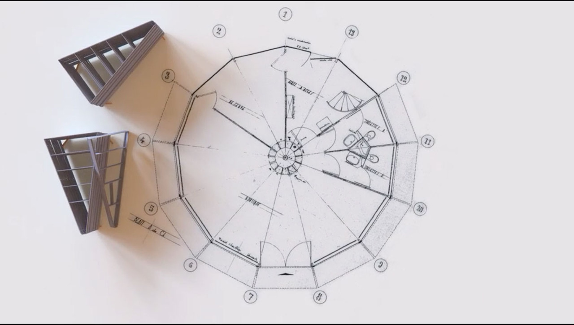 Video screenshot. Total filling station by Jean Prouvé. 