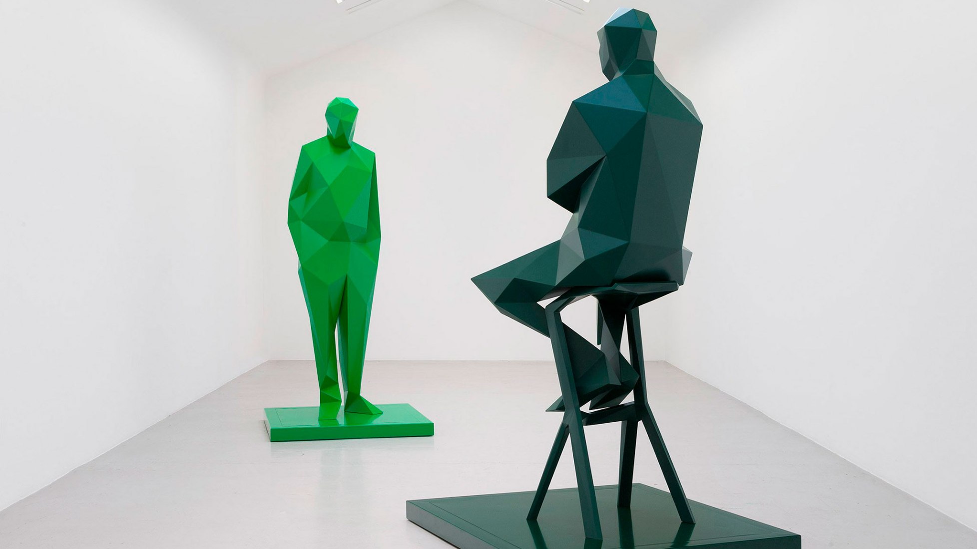 Sculptures of Renzo Piano and Richard Rogers in the recent Xavier Veilhan solo show "Flying V" at Galerie Perrotin in Paris, France. Photograph by Claire Dorn © Xavier Veilhan / ADAGP, Paris, 2017. Courtesy of Perrotin