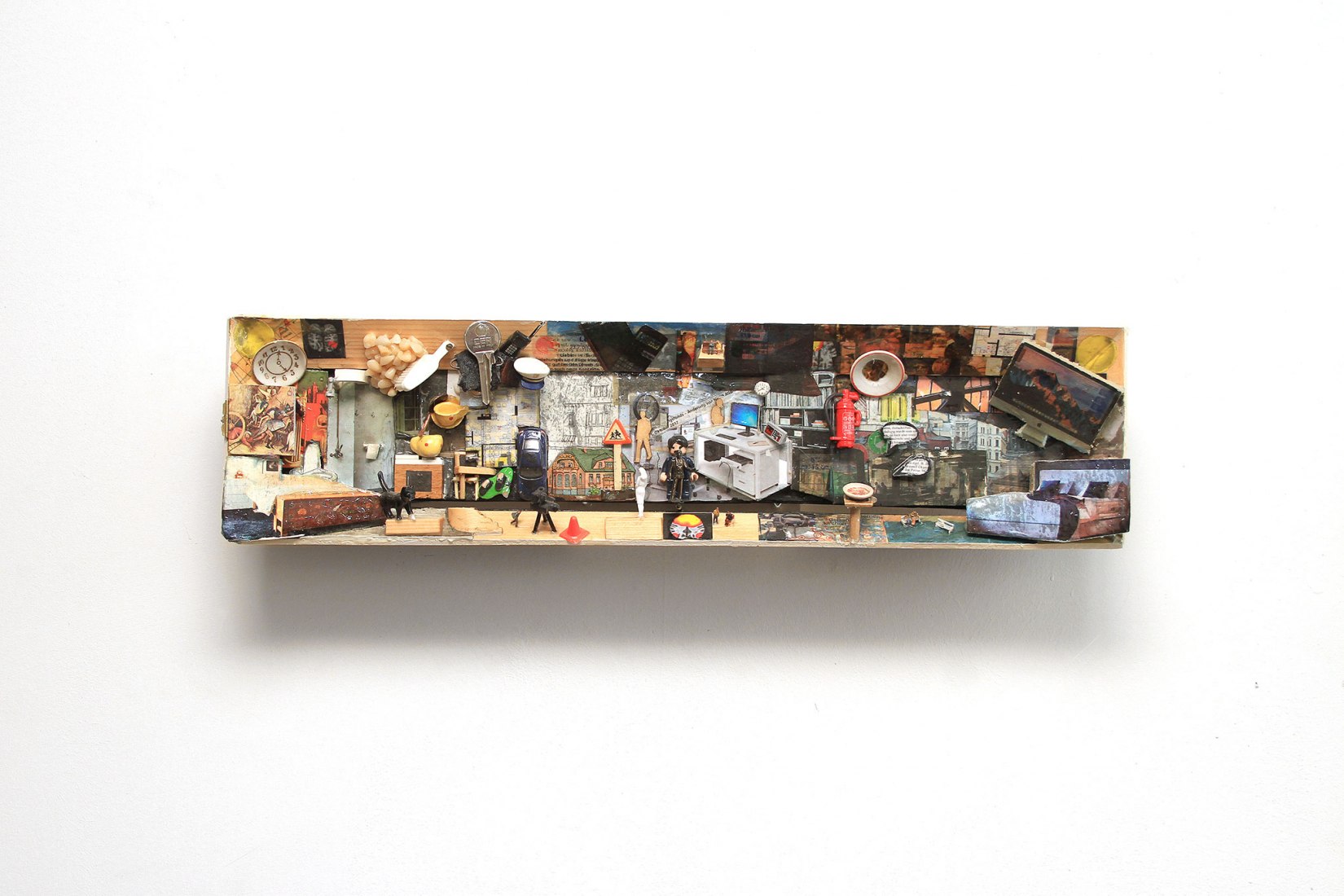Oliver Czarnetta, Day passes like sun sets, 2018. Image courtesy of Galería Lucía Mendoza