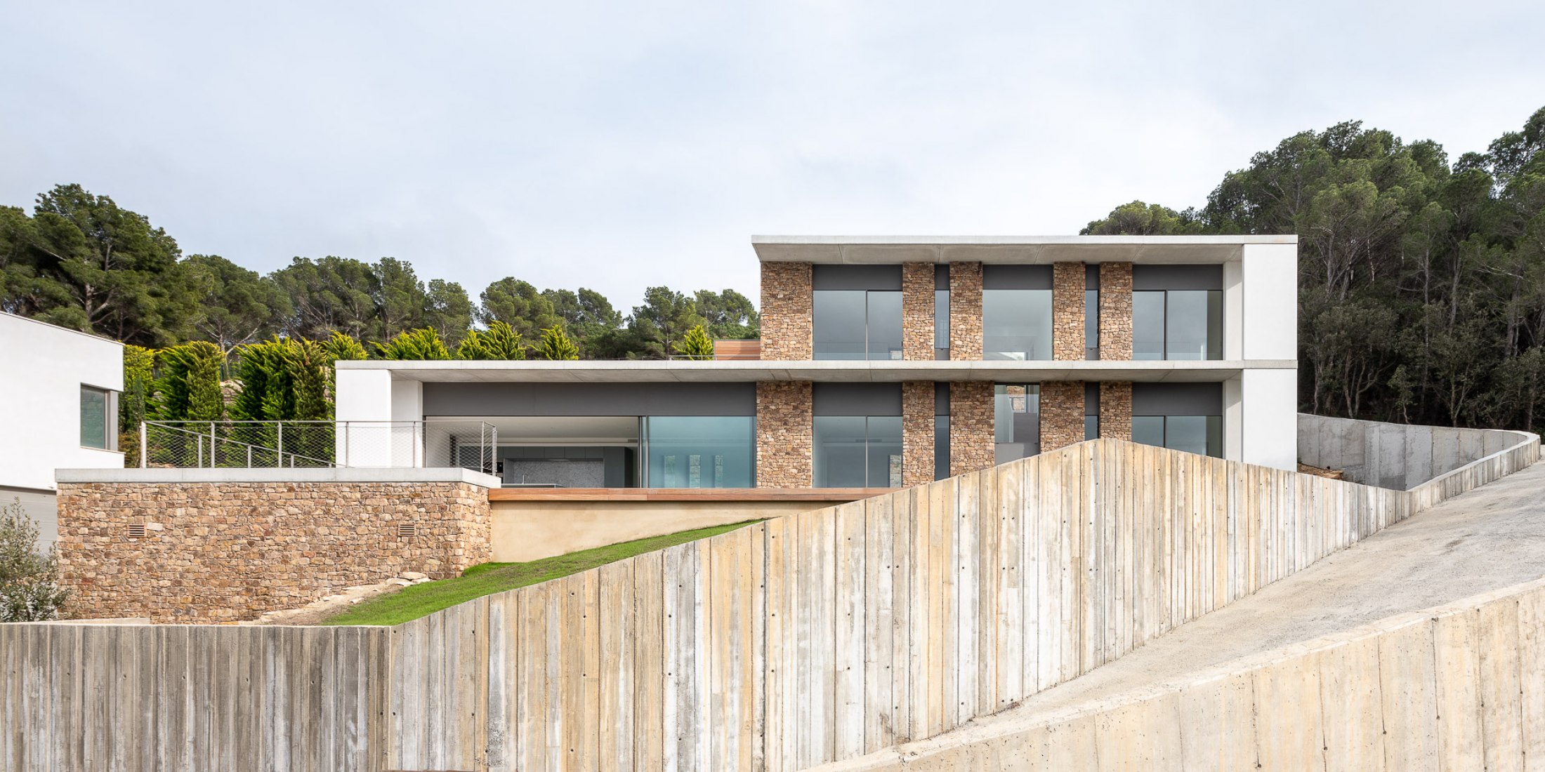 Casa Sa Riera by 05 AM Arquitectura. Photograph by Filippo Poli Photography