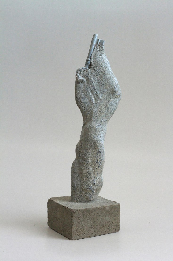 Reduction II, concrete, keys, height ~ 34 cm, 2017. Oliver Czarnetta. Image courtesy of Galería Lucía Mendoza