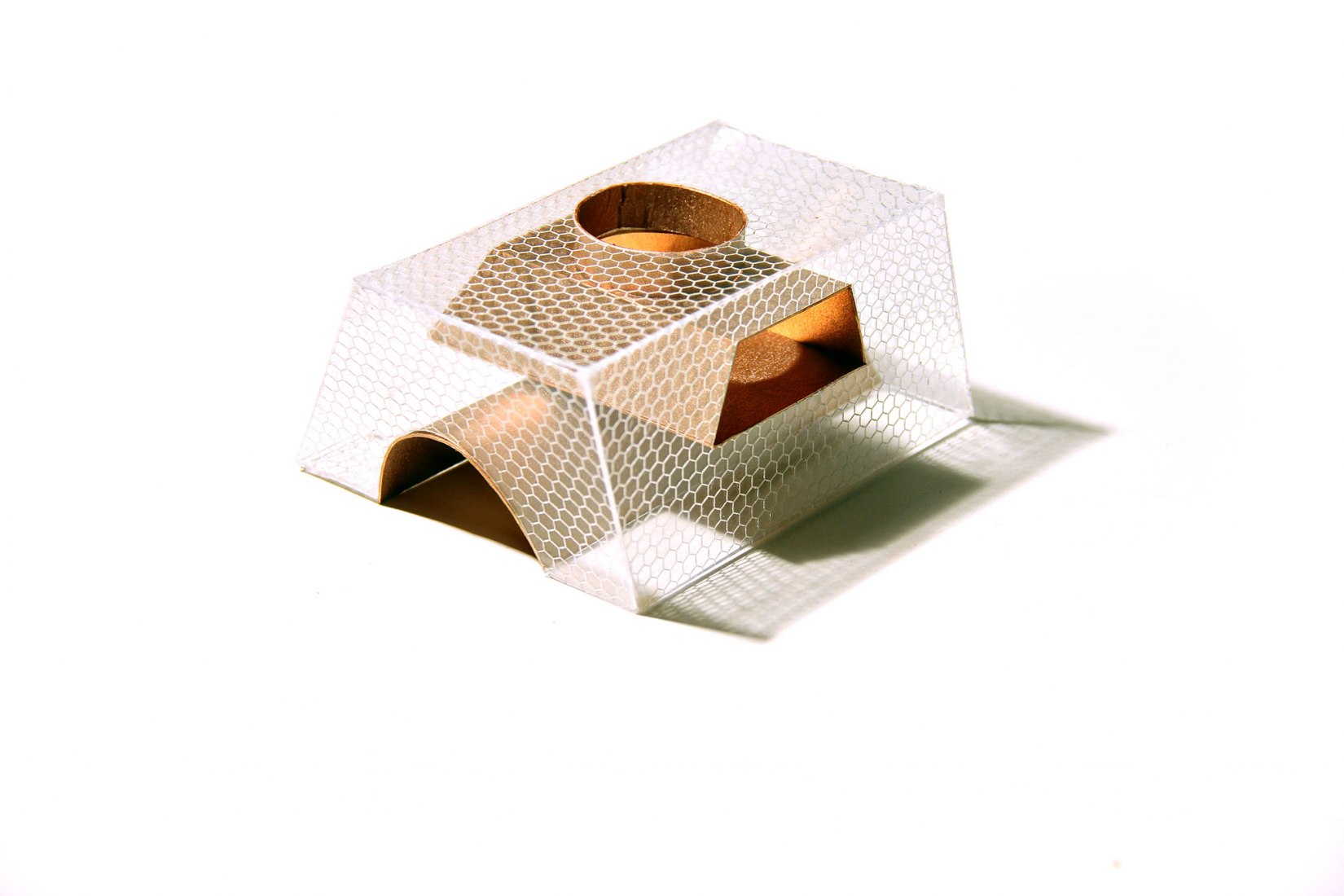 Maqueta. Diseño de pabellón para el templo de Wilshire Boulevard por OMA. Imagen cortesía de OMA New York