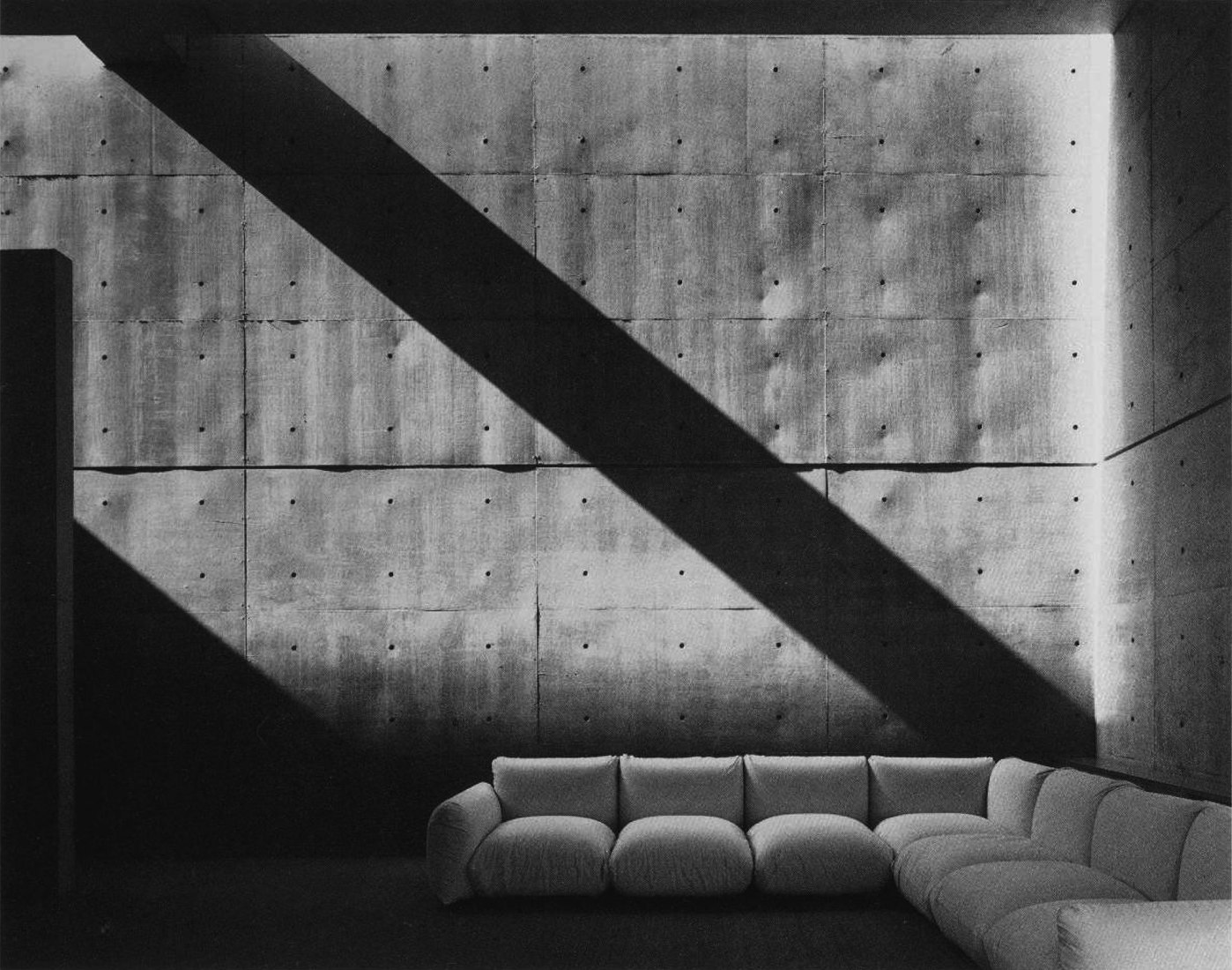 Casa Koshino por Tadao Ando. Imagen cortesía de The Museum of Modern Art.