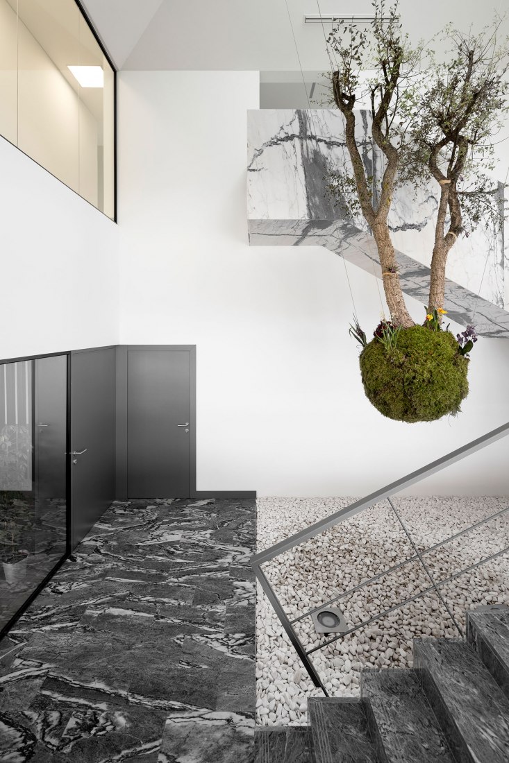 Unidade Industrial Duvalli by 3.14 Arquitectura. Photograph by Ivo Tavares Studio.