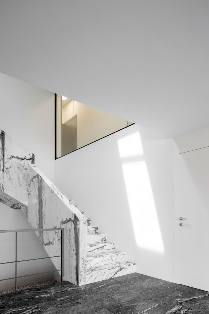 Unidade Industrial Duvalli by 3.14 Arquitectura. Photograph by Ivo Tavares Studio.