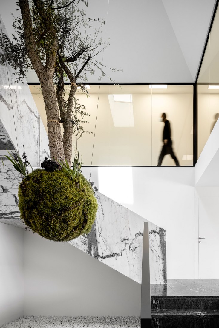 Unidade Industrial Duvalli by 3.14 Arquitectura. Photograph by Ivo Tavares Studio.