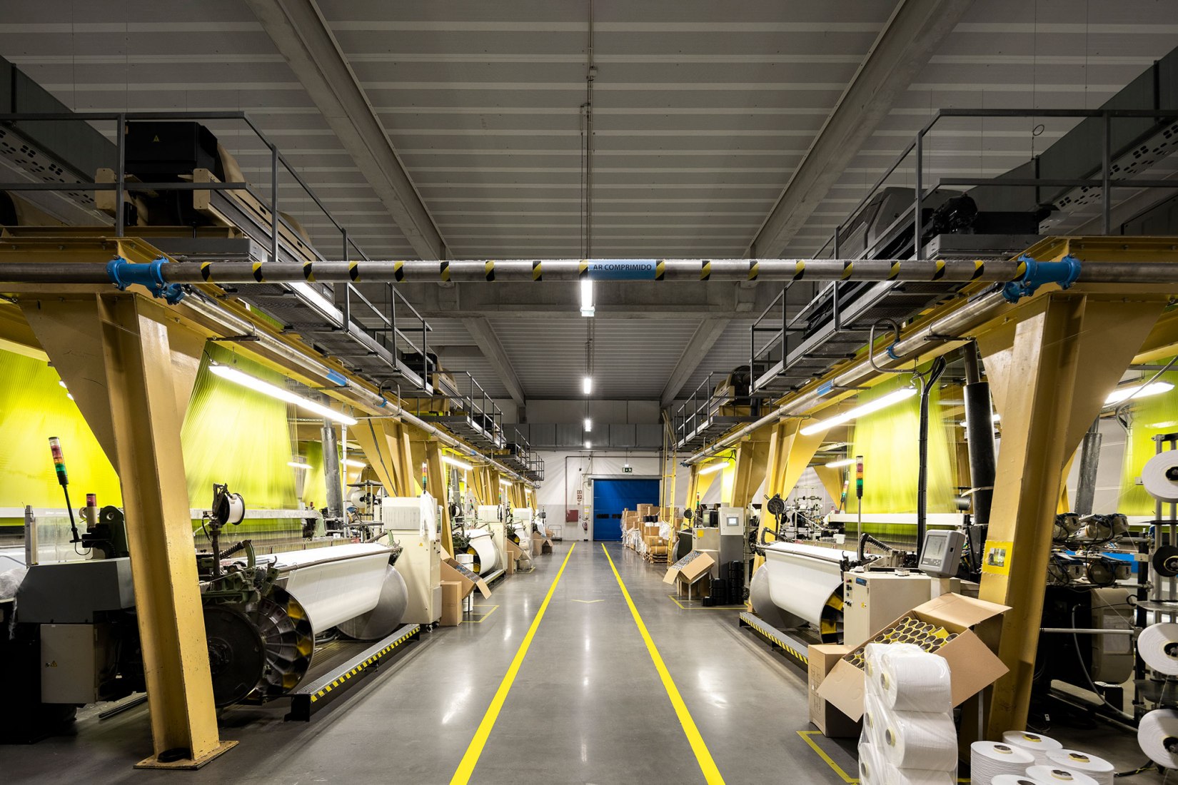 Unidade Industrial Duvalli by 3.14 Arquitectura. Photograph by Ivo Tavares Studio.