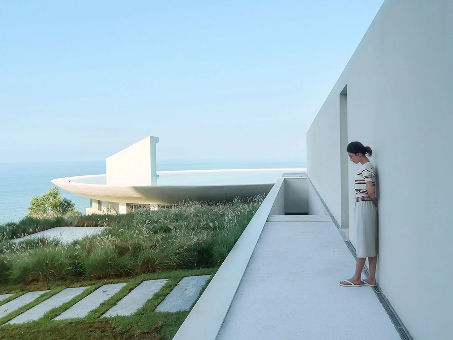 The Water Drop Library by  3andwich Design / He Wei Studio. Photograph by Weiqi Jin.