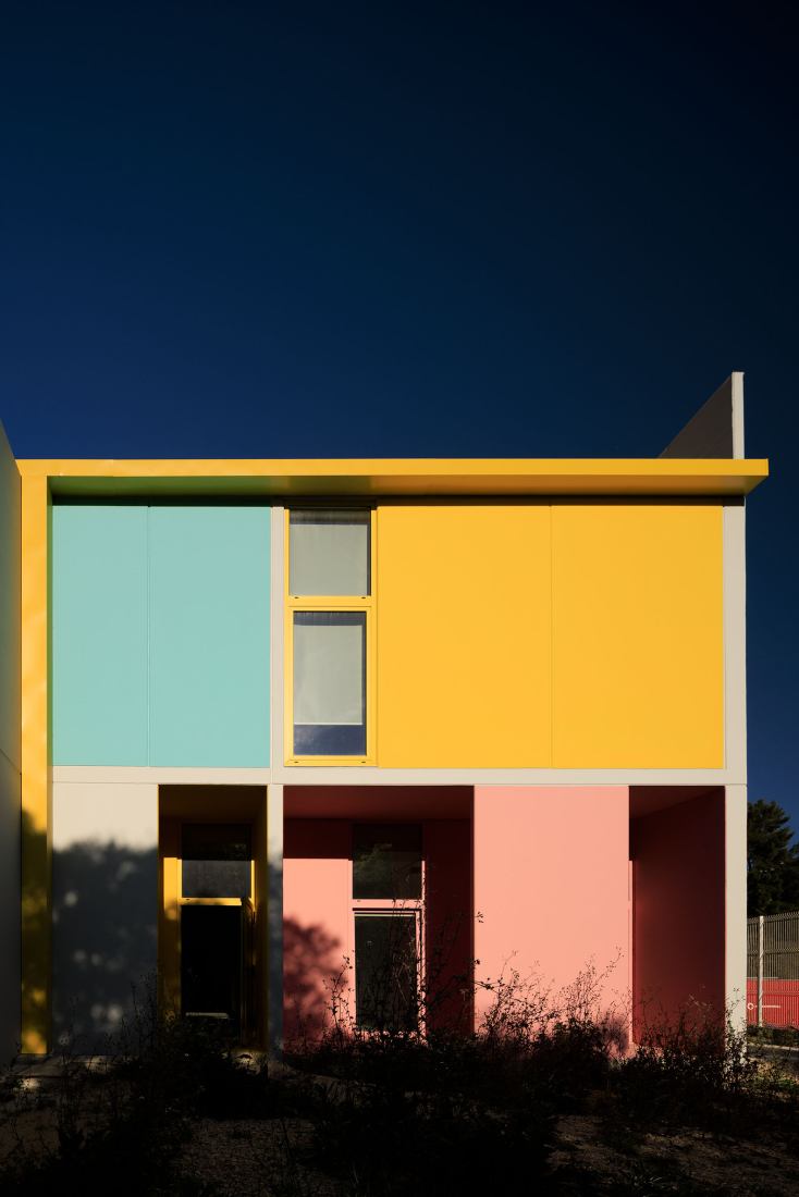 4 Modular Kindergartens by SUMMARY. Photograph by Fernando Guerra.