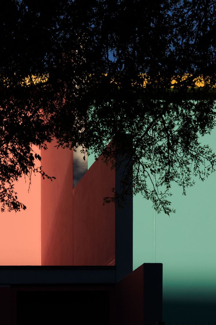 4 Modular Kindergartens by SUMMARY. Photograph by Fernando Guerra.