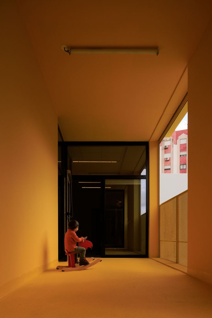 4 Modular Kindergartens by SUMMARY. Photograph by Fernando Guerra.