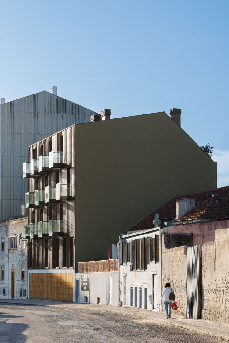 5ª Avenida por Mário Alves arquiteto. Fotografía por Ivo Tavares Studio.