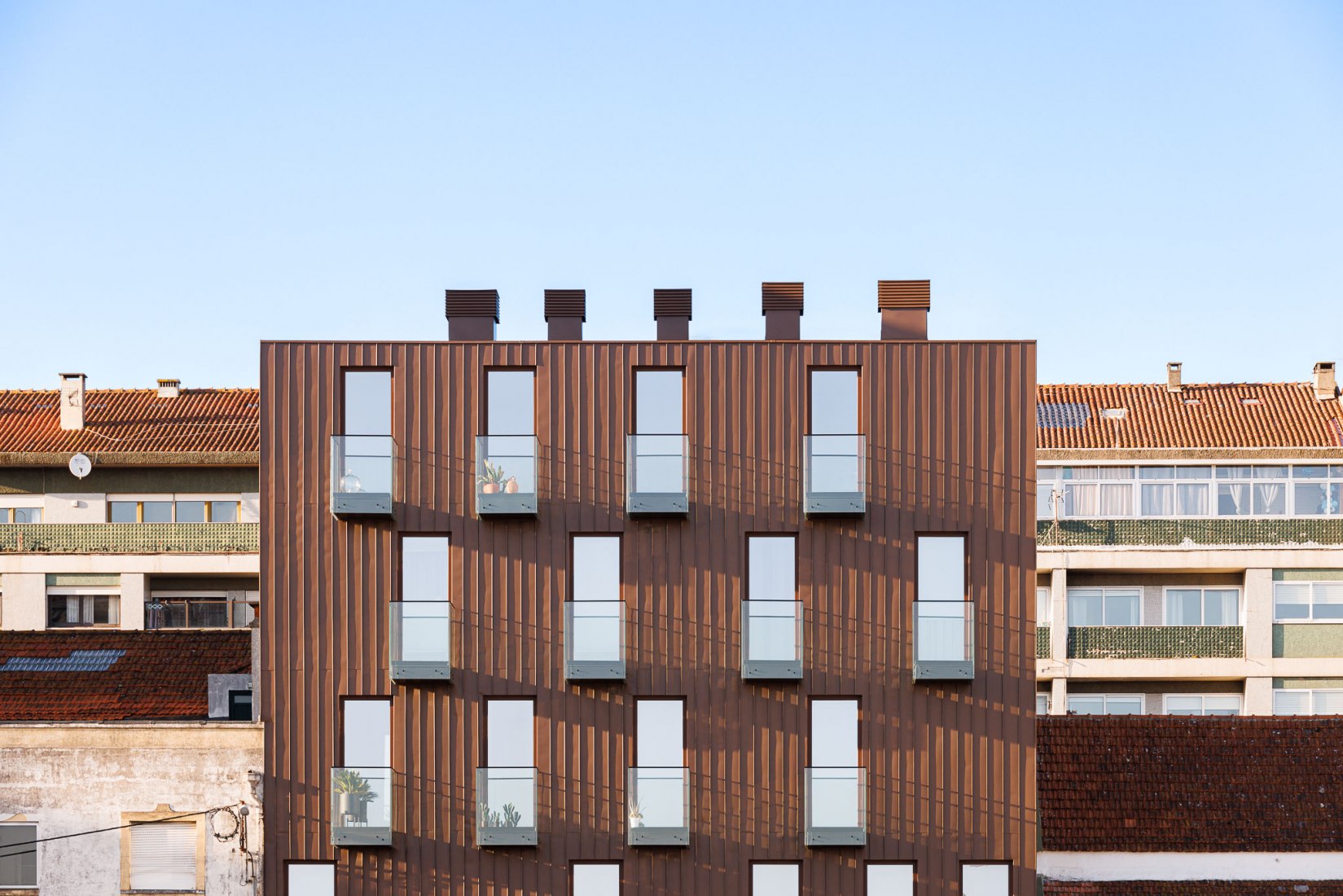 5ª Avenida por Mário Alves arquiteto. Fotografía por Ivo Tavares Studio.