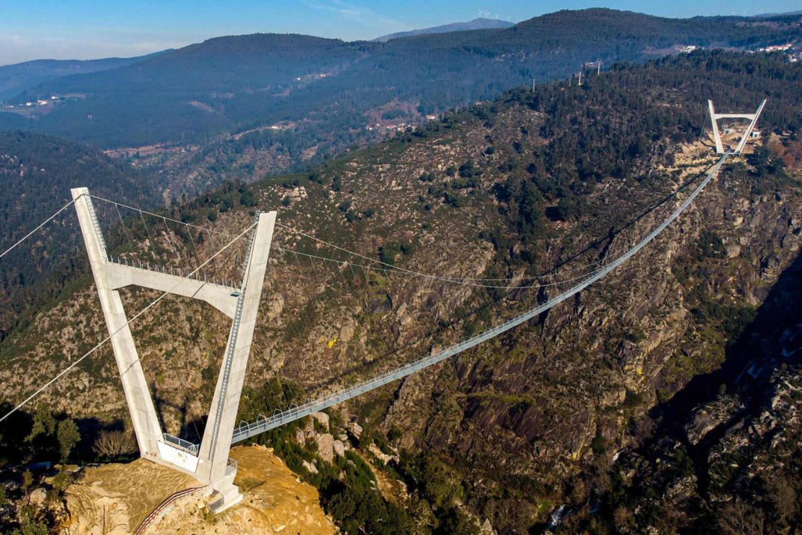 Pedestrian bridge 516 Arouca. Photograph courtesy of 516 Arouca