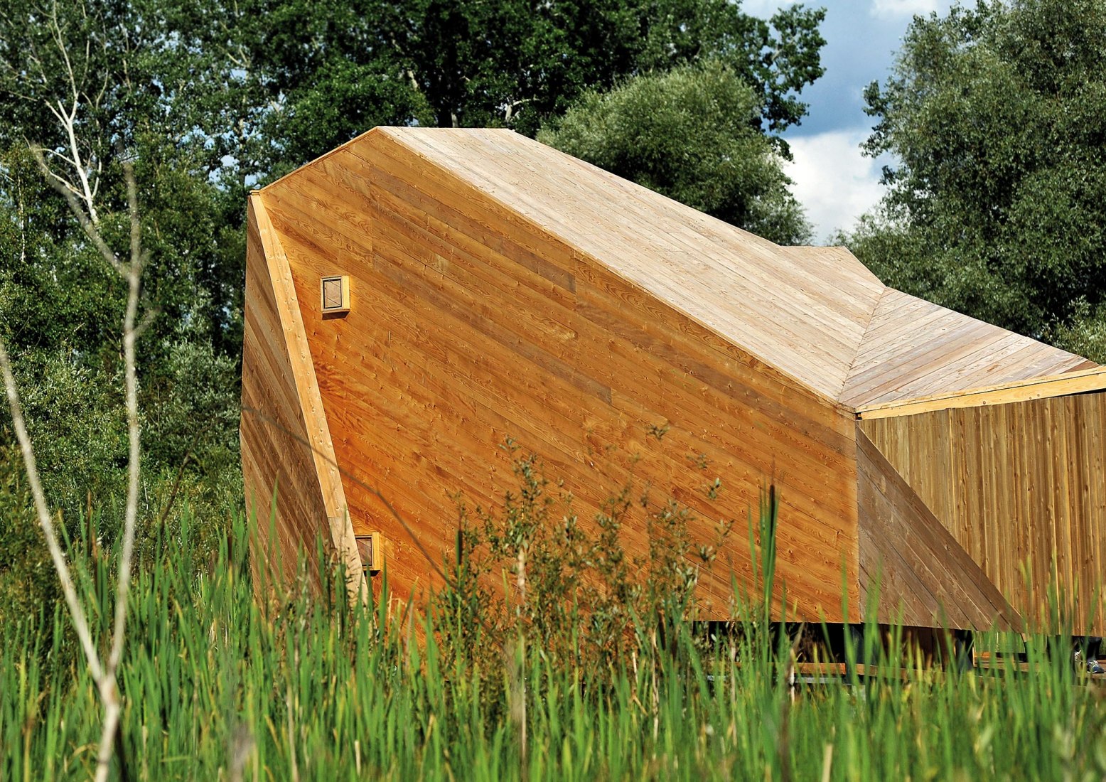 The Bobrowisko Natural Enclave by 55Architekci. Photograph by Wojciech Światek