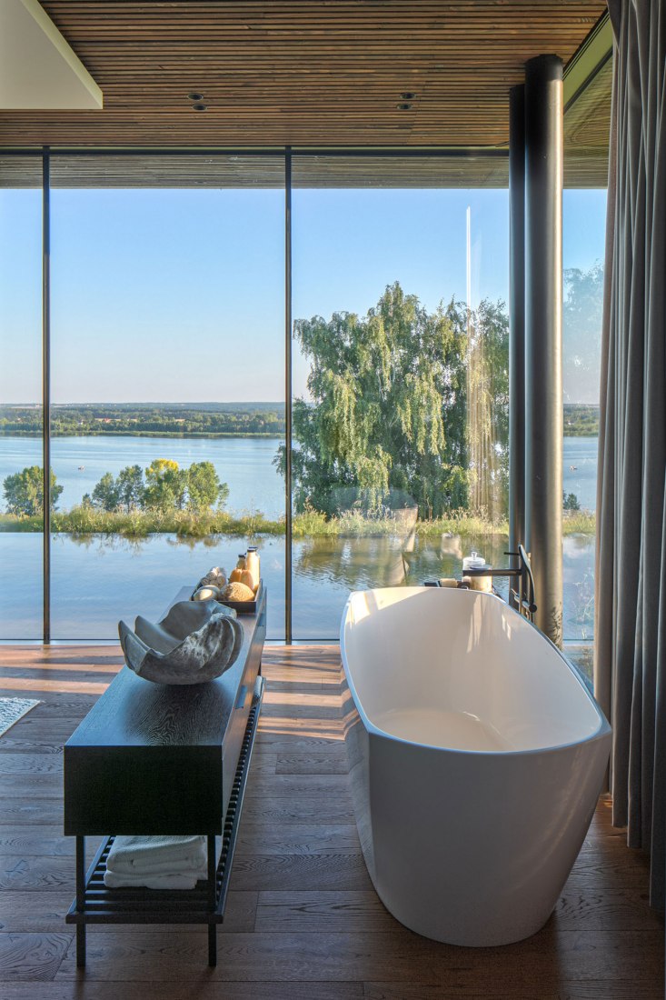 Casa pendiente 35:35 por 77 Studio Architektury. Fotografía por Piotr Krajewski.
