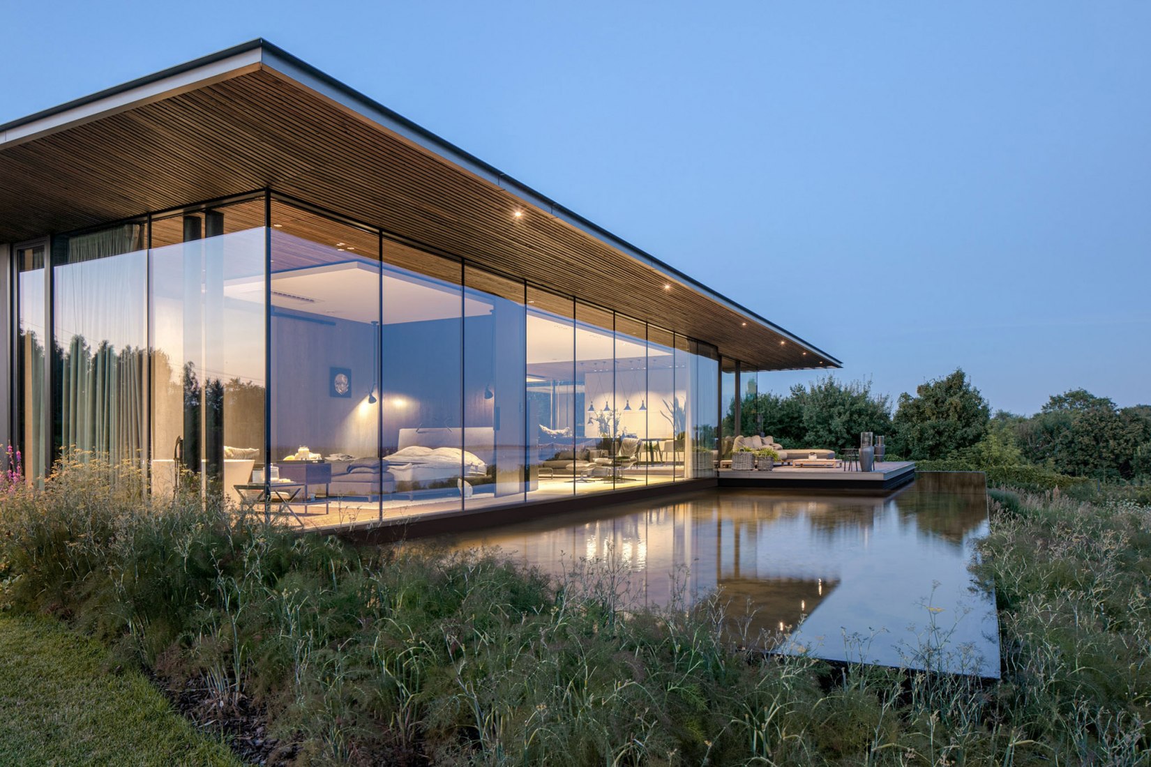 Casa pendiente 35:35 por 77 Studio Architektury. Fotografía por Piotr Krajewski.