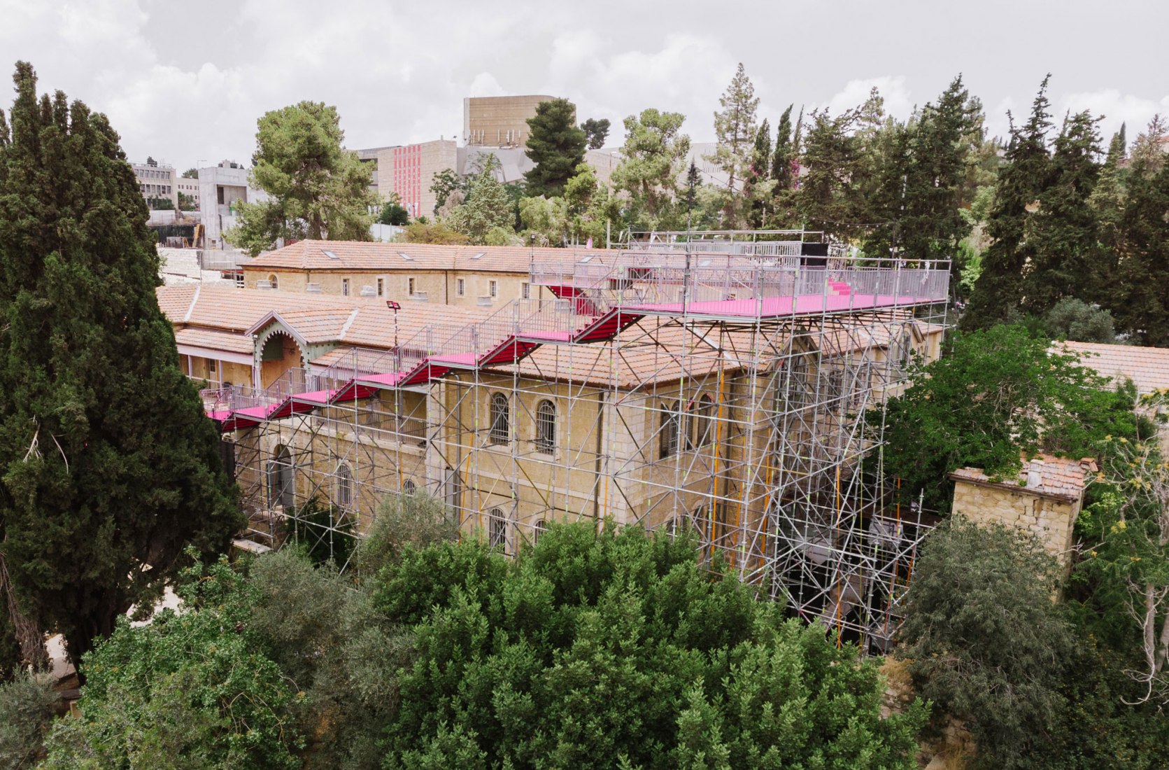 "90 Degrees", an installation by HQ Architects for Jerusalem Design Week 2019. Photograph by Dor Kedmi.