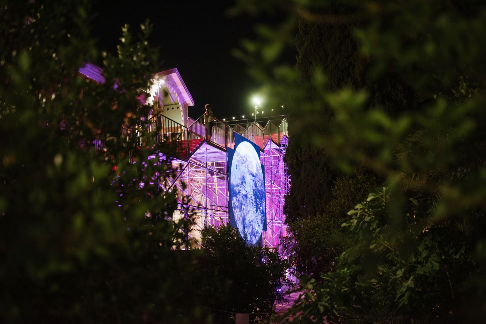 "90 Degrees", an installation by HQ Architects for Jerusalem Design Week 2019. Photograph by Dor Kedmi.