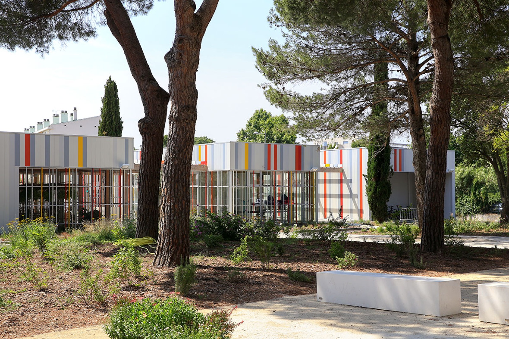 Vista exterior de la Ampliación del Instituto Agrícola Honoré de Balzac, por NBJ Architectes. Fotografía © photoarchitecture.com Paul Kozlowski. Cortesía de v2com.