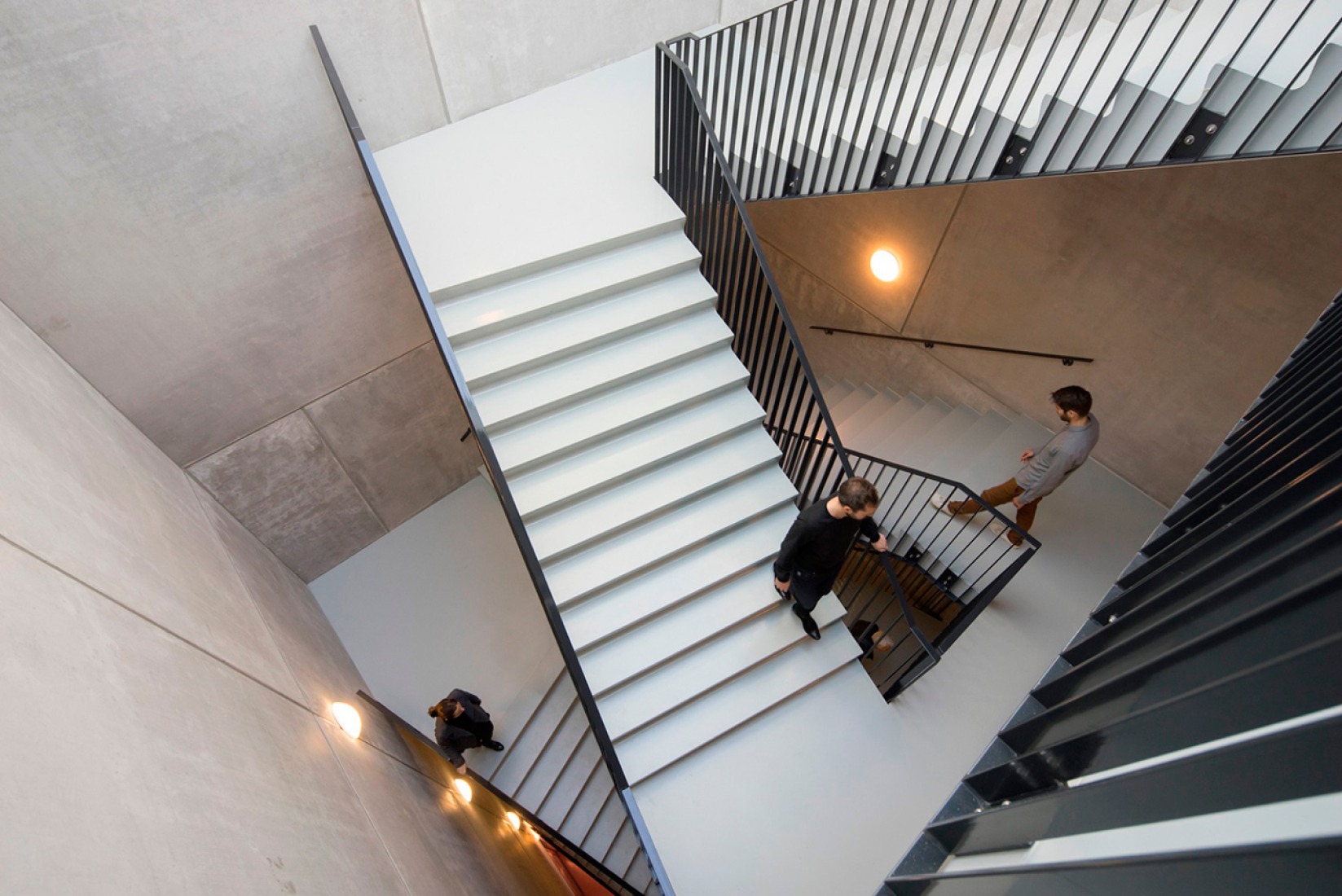 Escalera en cascada. Museumplein Limburg por Shift architecture urbanism. Fotografía © Rene de Wit, Henny van Belkom, Kenneth Tan.