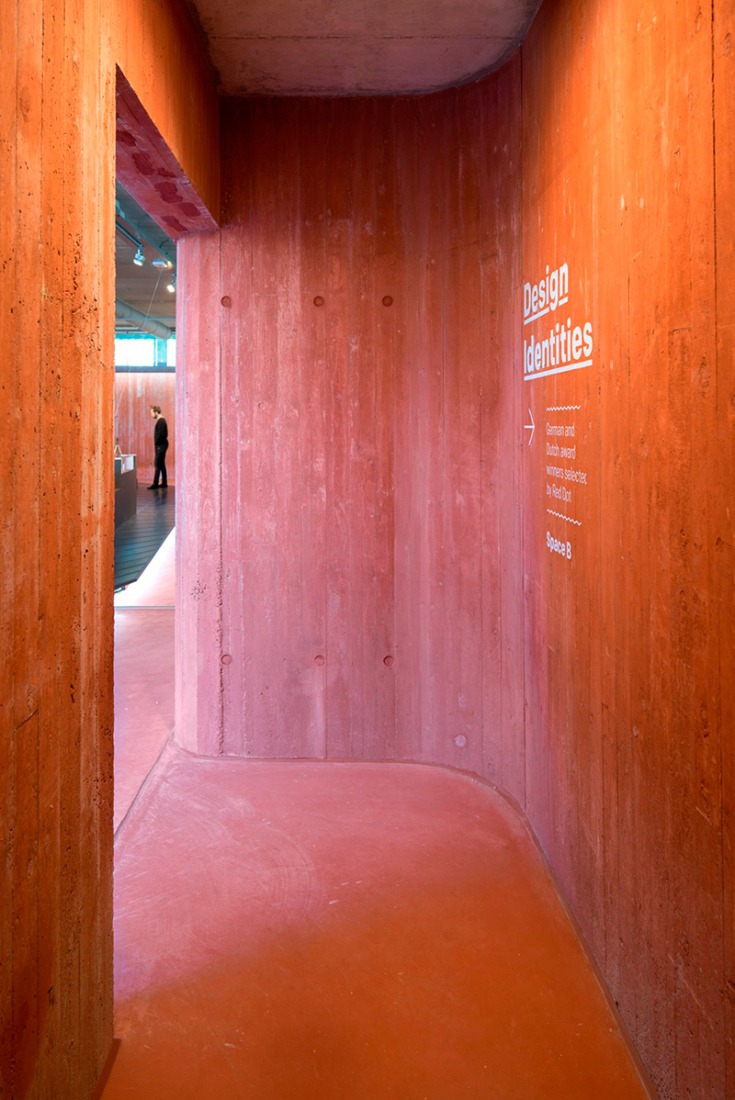 Tunel hacia el museo del diseño Cube. Museumplein Limburg por Shift architecture urbanism. Fotografía © Rene de Wit, Henny van Belkom, Kenneth Tan.