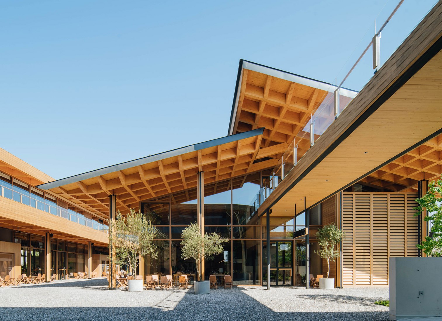 «MERCADO PULO» por a9a rchitects. Fotografía por THE IDEAL LAND.