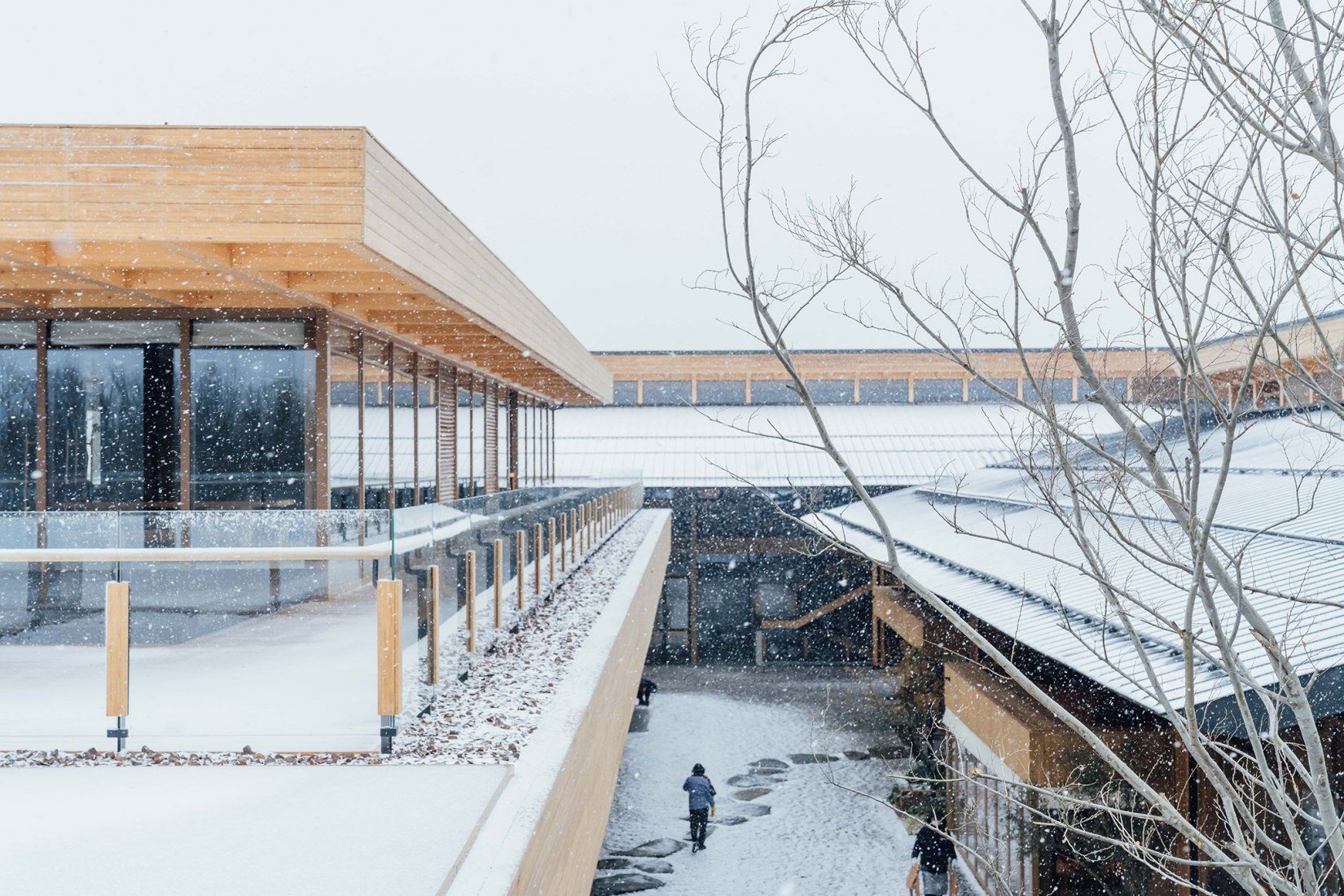 «MERCADO PULO» por a9a rchitects. Fotografía por THE IDEAL LAND.