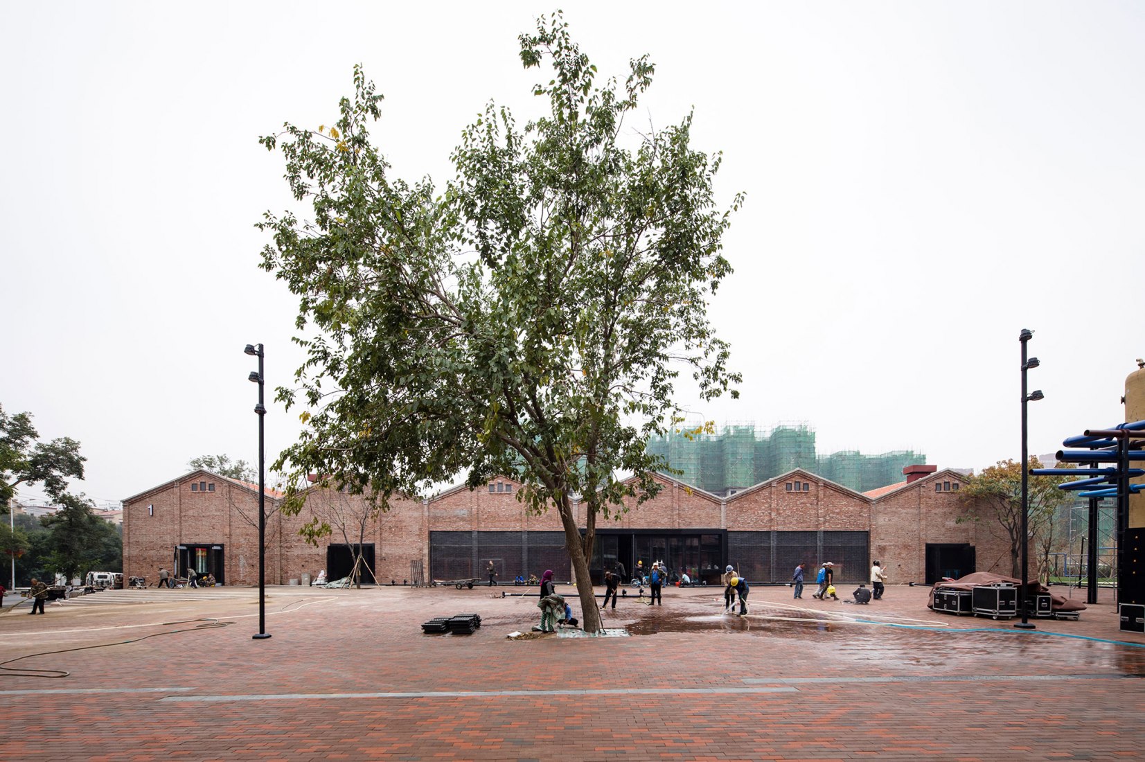 Construcción. Parque Cultural y Creativo Red Plum por AAarchitects & IIA Atelier. Fotografía por LOTAN Architectural.