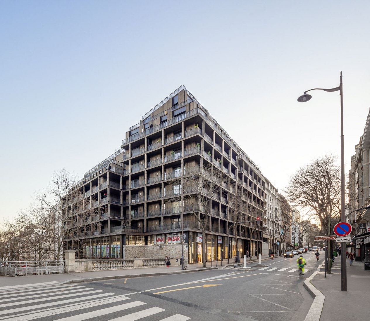 Etoffes de Tolbiac by Vincent Parreira-AAVP. Photograph by Luc Boegly.