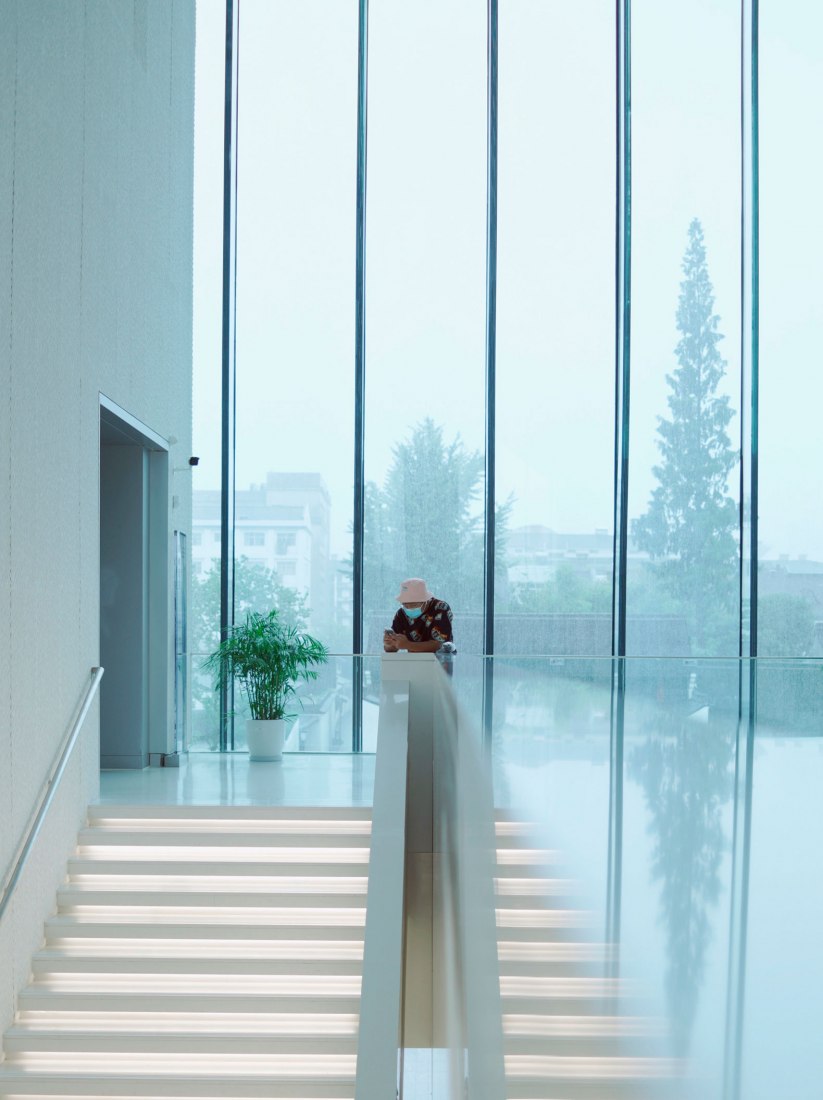 Xu Wei Art Museum and Qingteng Square by ACRC. Photograph by Jiang Lanlan.