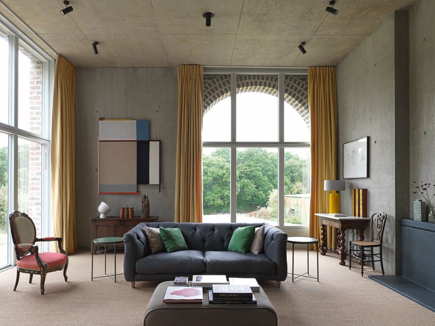 Nithurst Farm by Adam Richards Architects. Photograph by Brotherton Lock